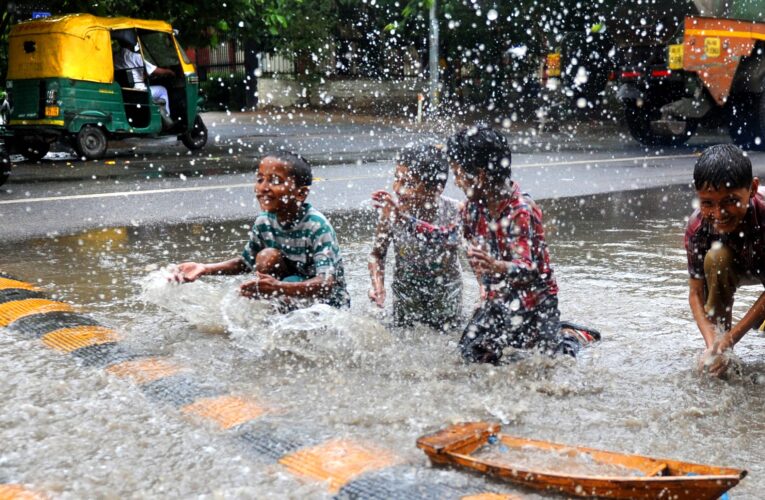 কলকাতার জলছবি